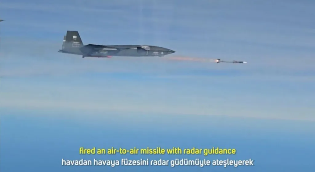 Первое сбитие беспилотным истребителем СВЕРХЗВУКОВОЙ ЦЕЛИ