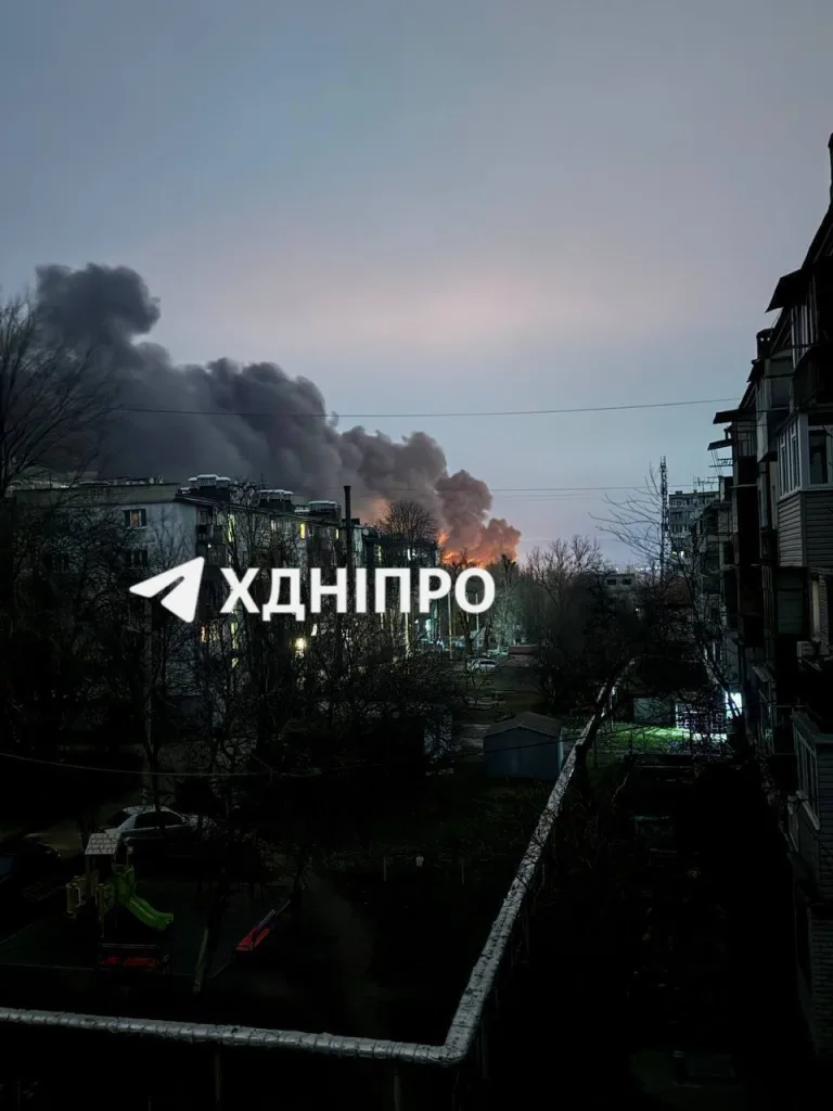 «Герани» и ОТРК «Искандер-М» нанесли удары по объекту энергетики в Днепропетровске и Криворожской ТЭС в Зеленодольске Днепропетровской области