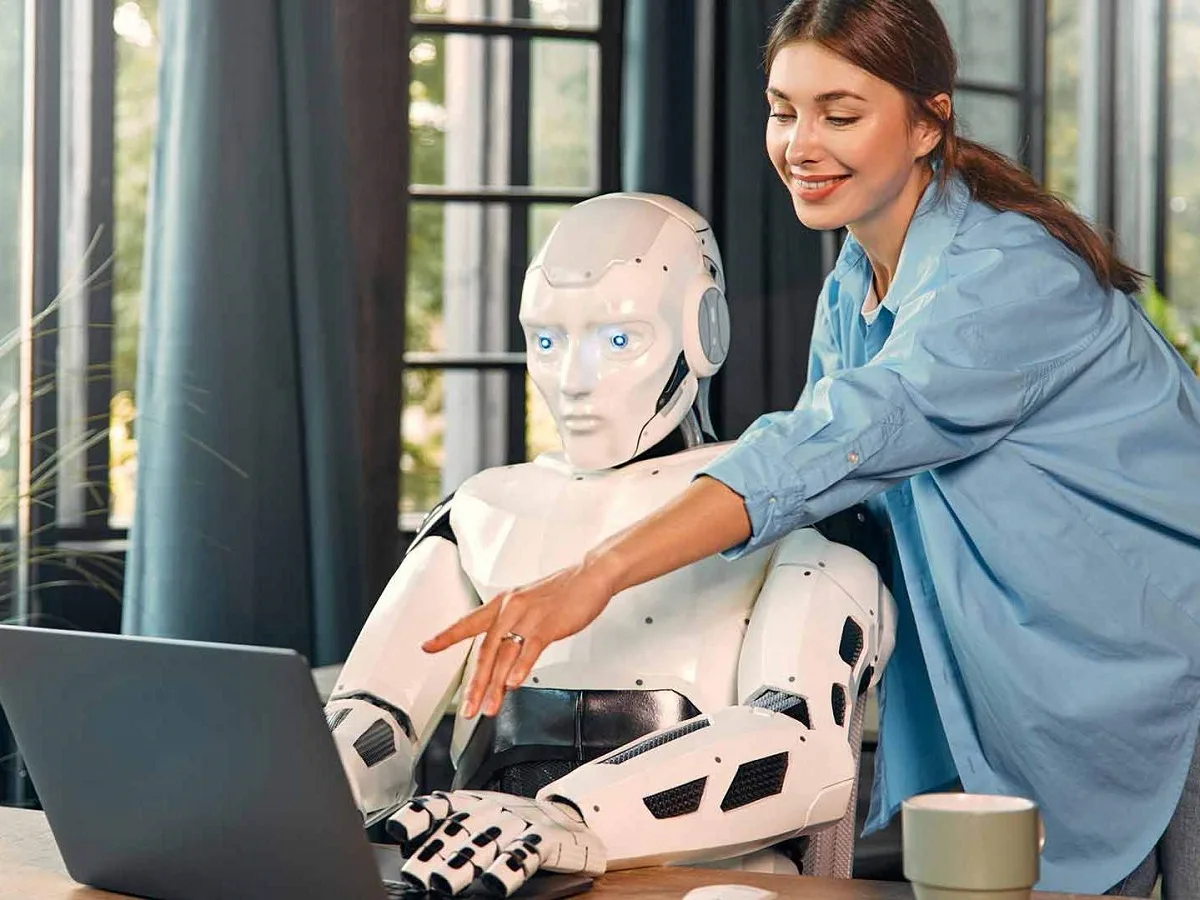 Эксперт указал на отрасль в России где зарплаты упадут в первую очередь0