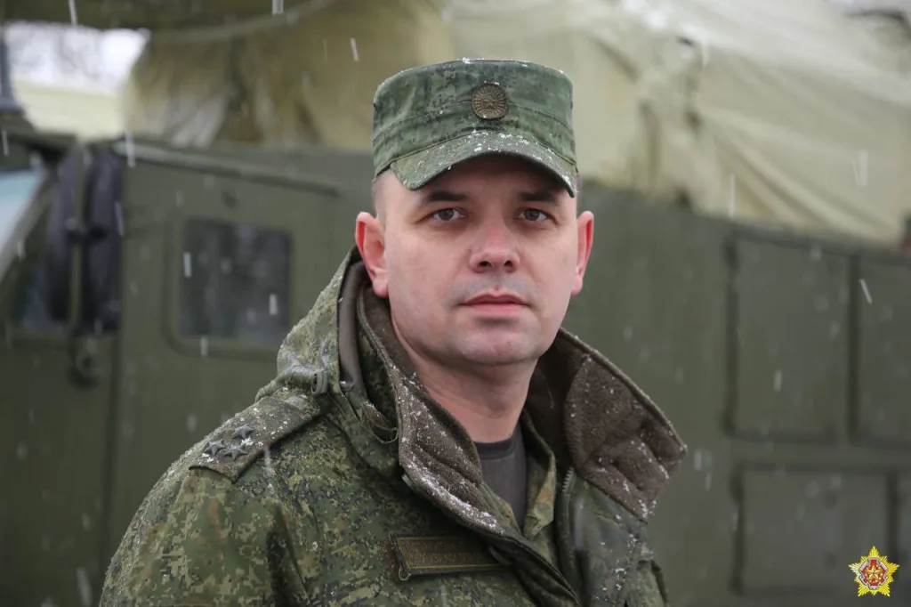 Очередная партия новых ЗРК 9К332МК «Тор-М2К» на колесном шасси МЗКТ-6922 была передана ВВС и войскам ПВО Республики Беларусь