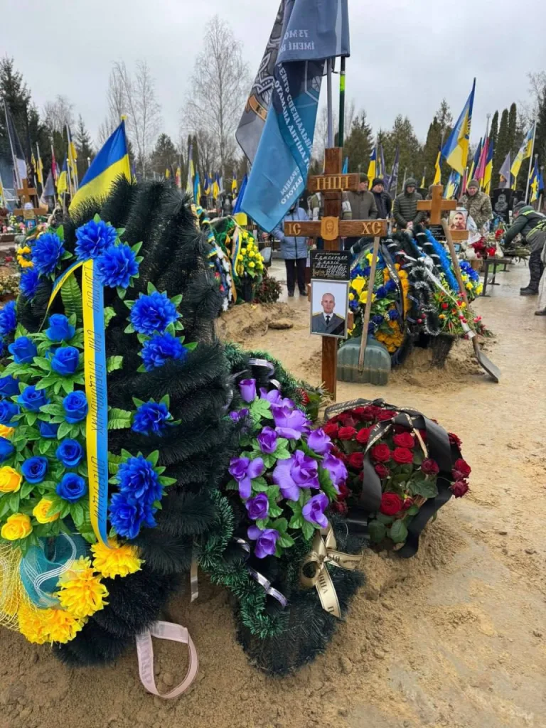 Украинская сторона сообщает, что в районе Гуляйполя армия РФ ликвидировала Сергея Ярмоленко. Одного из самых медийных «рейдовиков» в Курскую область в 2024 году