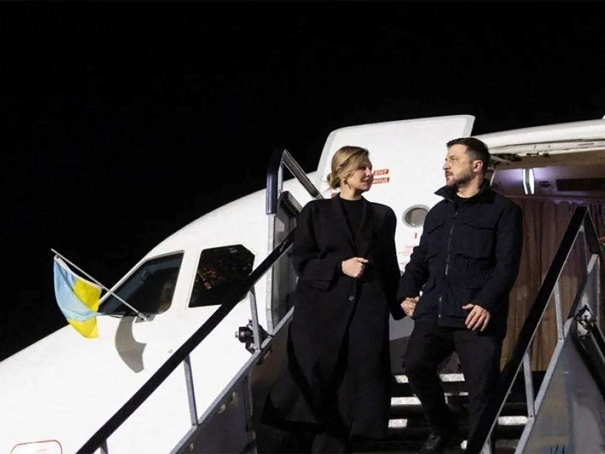 Неизвестные дроны преследовали самолёт Зеленского0