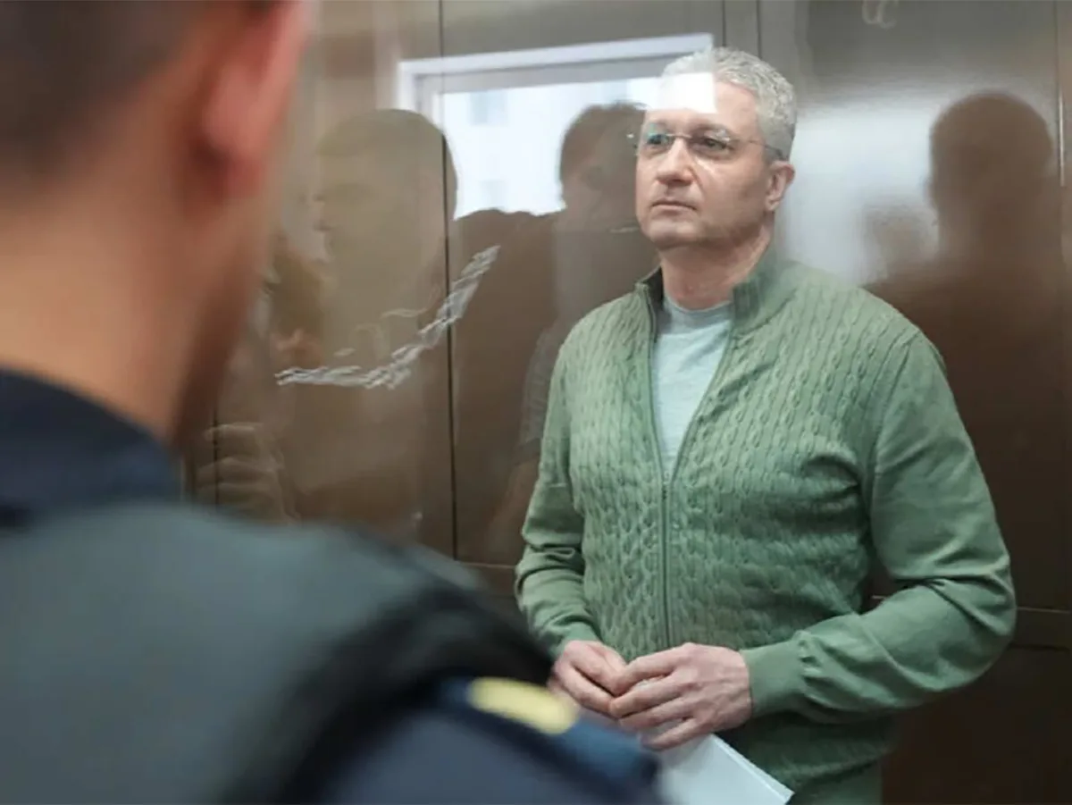 Тимур Иванов рассказал о своих роскошных особняках и о богатствах экс-замглавы МО0