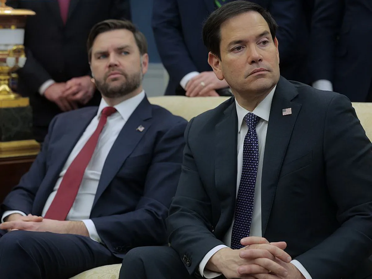 Шарий утверждает что Украина планирует операцию против вице-президента и госсекретаря США0