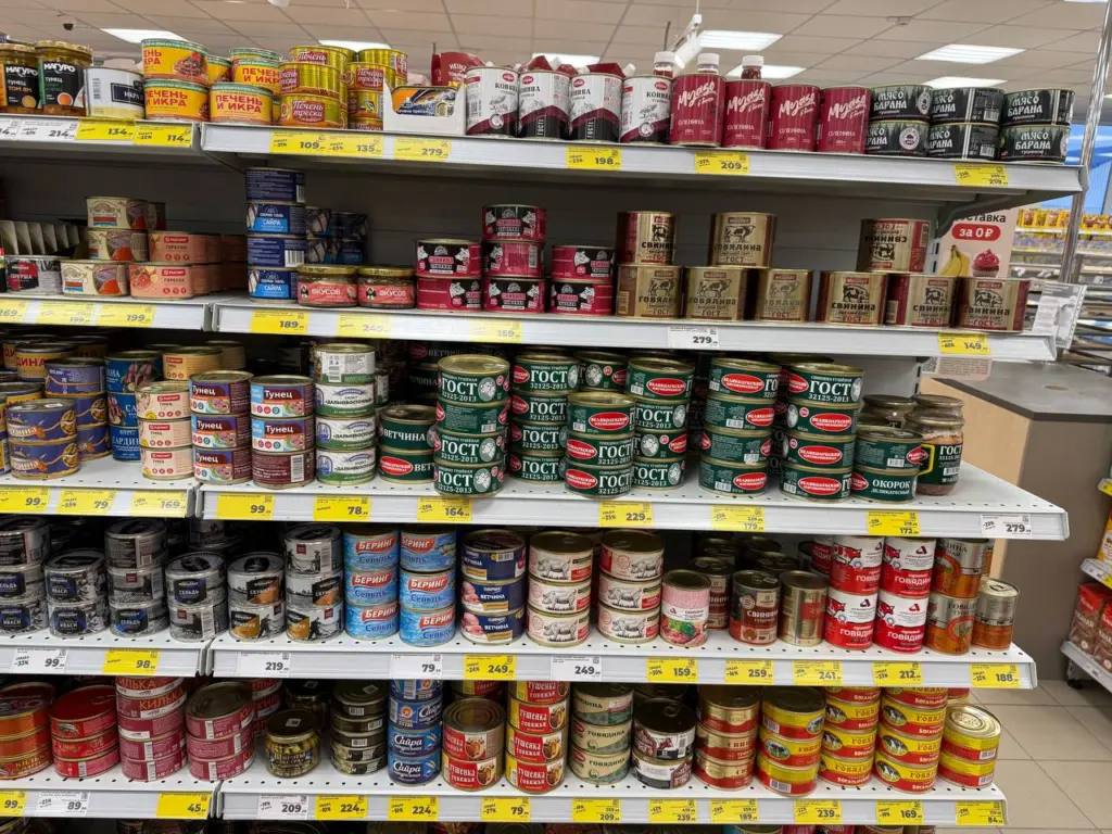 Данные три марки рыбных консервов получили одобрение Росконтроля. Остальные не стоит приобретать