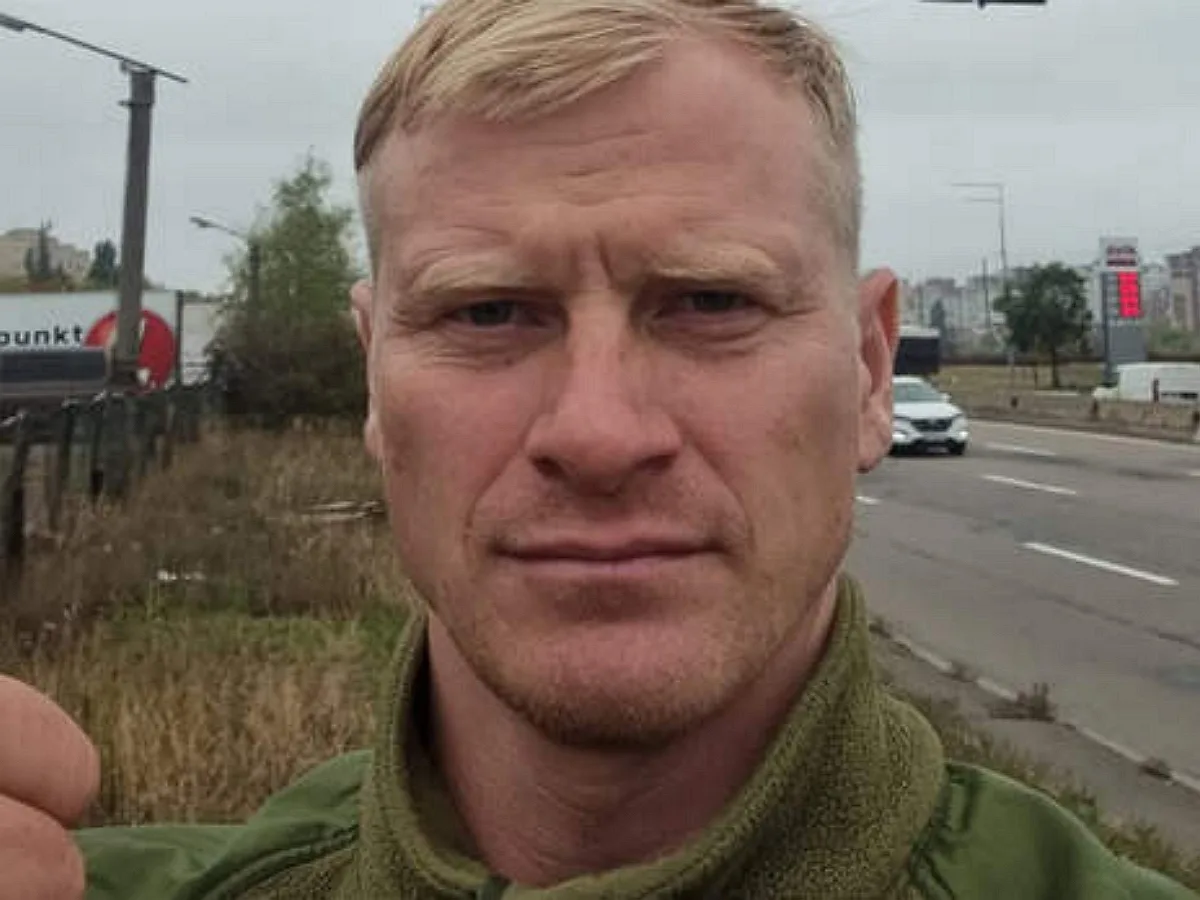 В зоне СВО убит украинский актёр из сериала «Слуга народа» работавший с Зеленским0