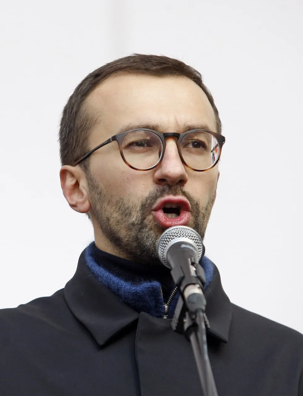 Вслед за Ермаком из офиса Зеленского уволили и его советников, пишут украинские СМИ