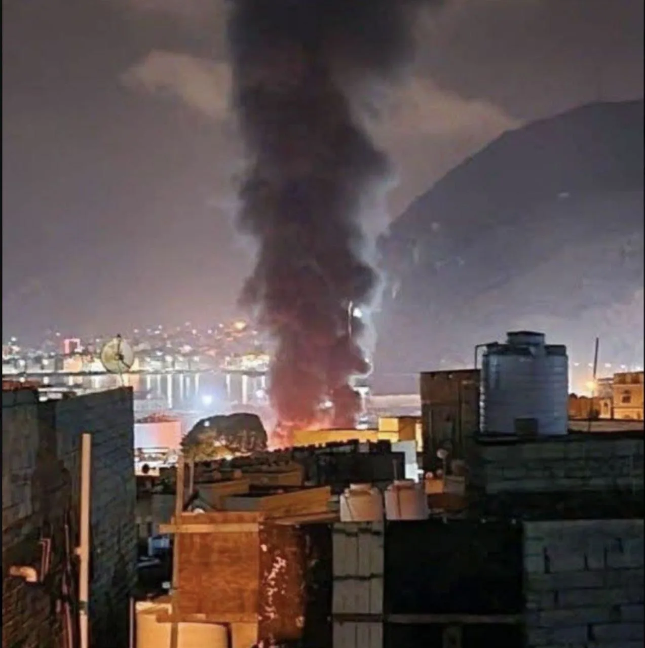 Саудовская коалиция нанесла удары по порту в Йемене. Аден разрывает оборонный пакт с ОАЭ