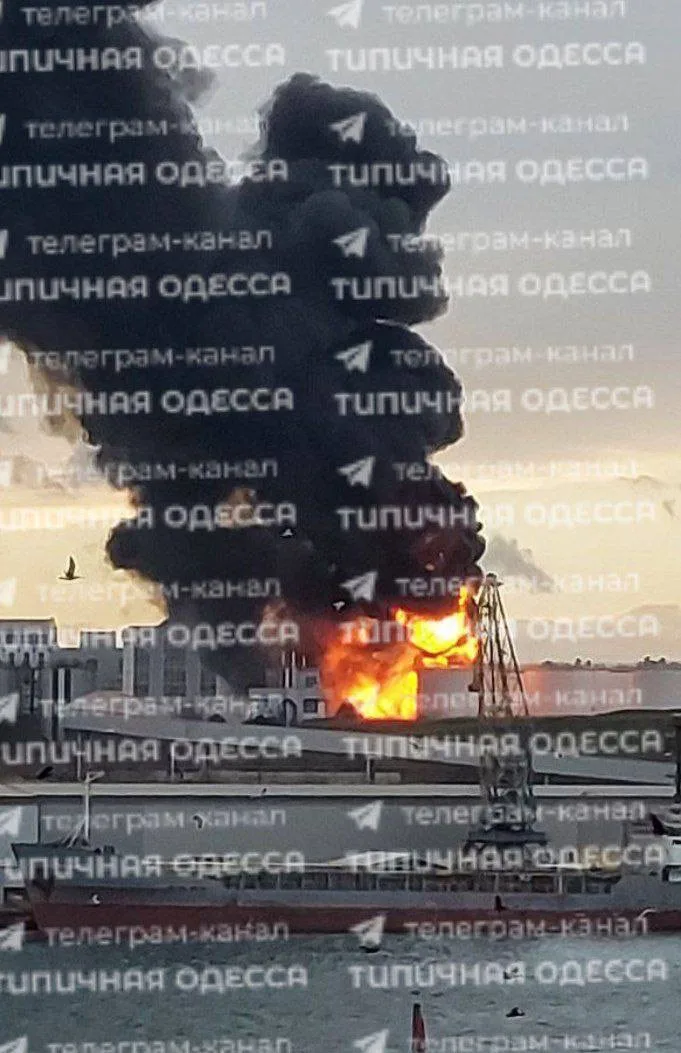 В портах Южный и Черноморск Одесской области дронами-камикадзе «Герань-2» была атакована портовая инфраструктура