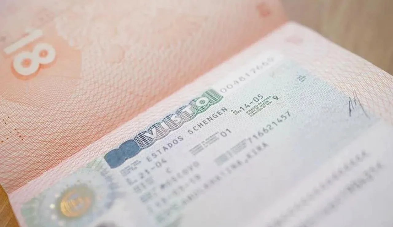 Визы для европейцев Россия не закрывала – Лавров