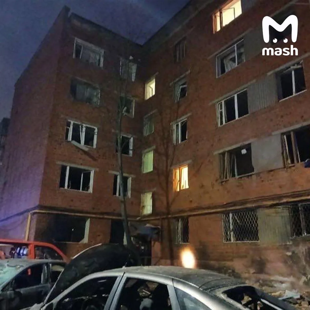 Обломки украинского БПЛА упали на жилой дом в Чебоксарах — в городе услышали семь взрывов