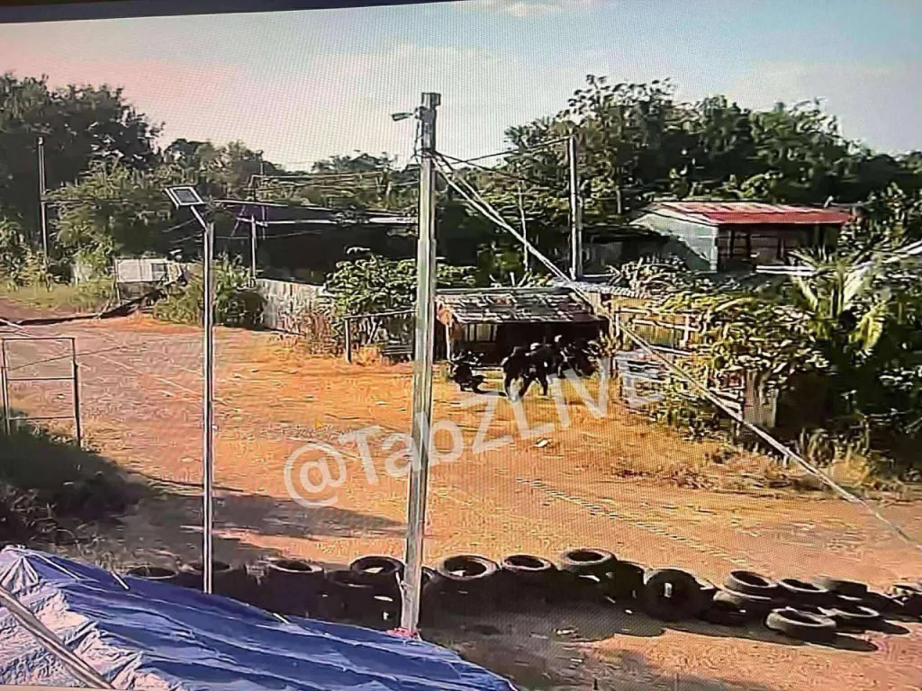 Тайские танки M48A5PI, БТР M113 ACAV и пехота пересекают границу Таиланда и Камбоджи