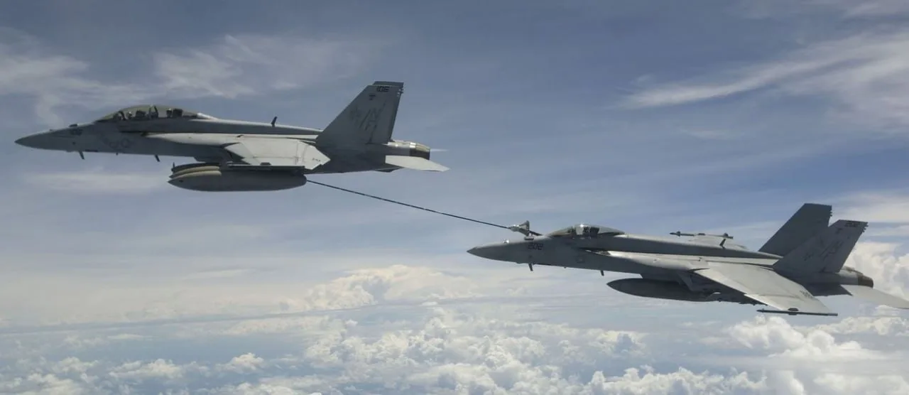 F-18 – жертва friendly fire