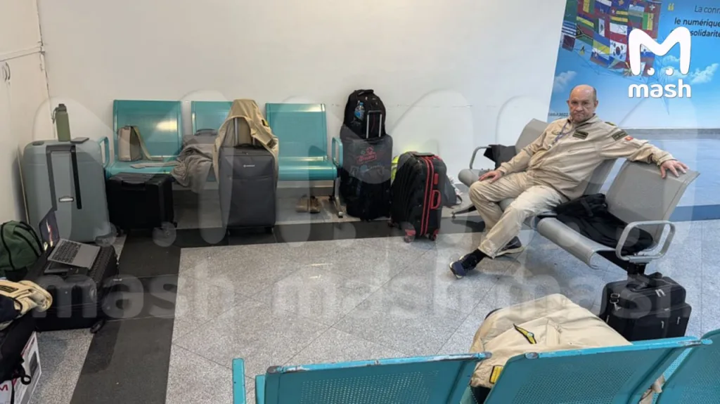 Власти Туниса третий день без объяснения причин держат в аэропорту экипаж вертолёта Ми-26 из российских и белорусских пилотов