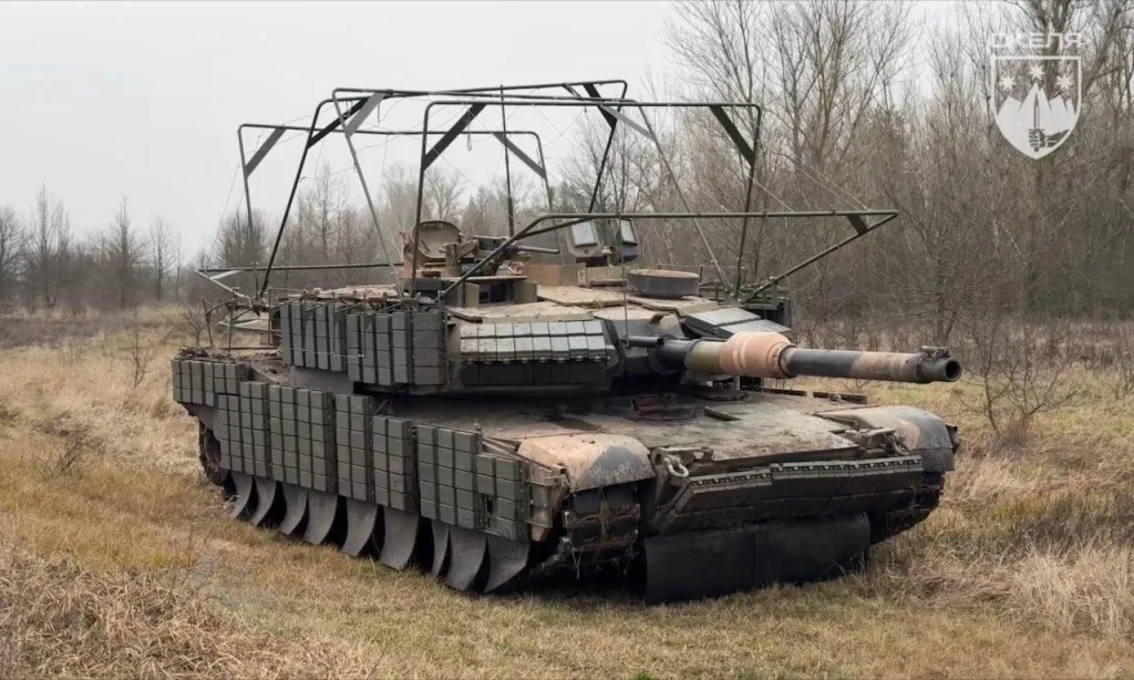 425-й ОШП «Скала», неудачно сходивший в контрнаступ под Покровск, показал последние кадры живых танков M1A1 AIM Abrams, поставленных Австралией