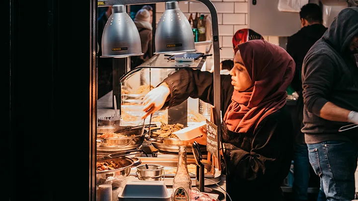 В России готовятся к запуску исламского банка. Народ опешил: "Куда мы идём?!"