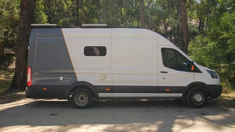 Самодельный кемпер Bean: уютный дом на колесах с просторной планировкой
