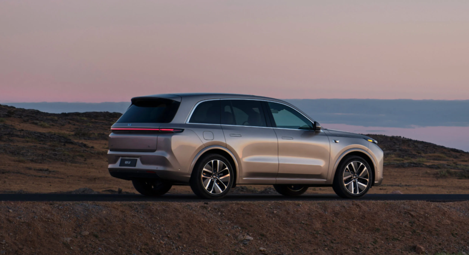 Гибридные кроссоверы Lixiang столкнулись с неожиданной зимней проблемой