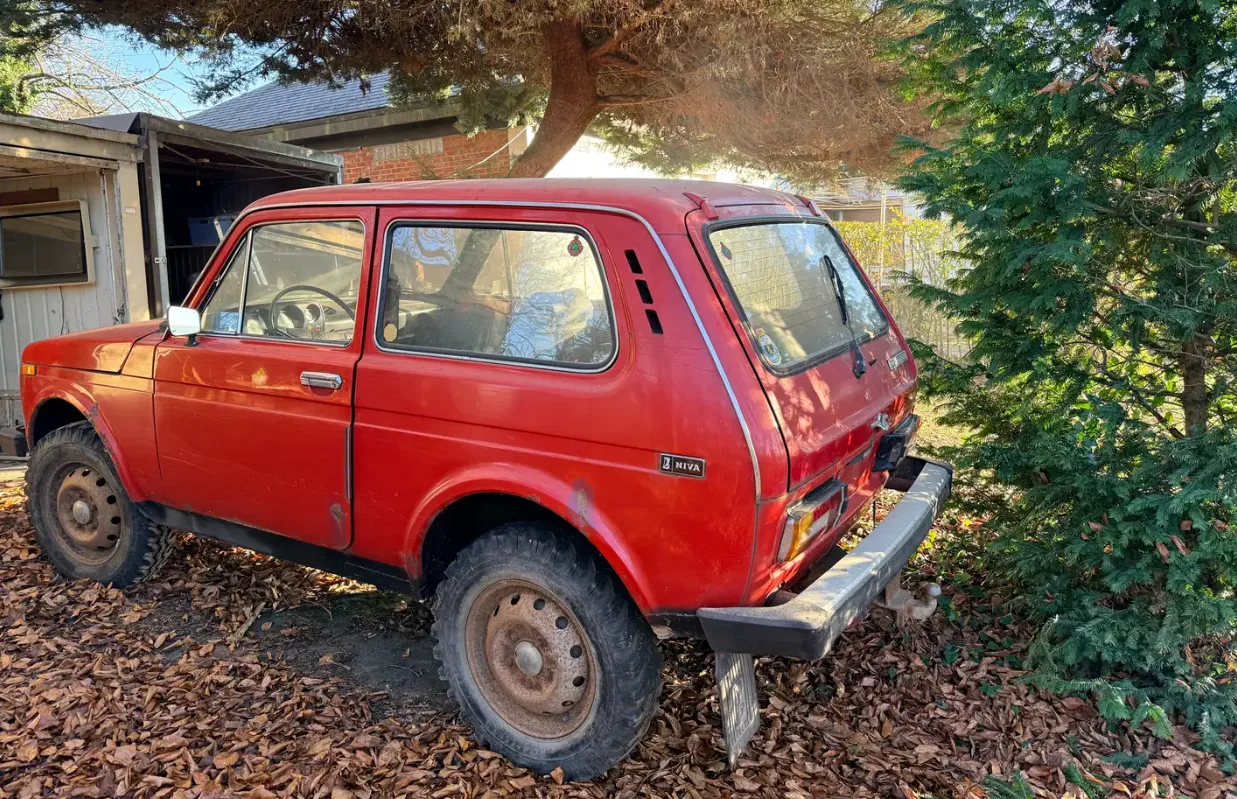 Lada Niva: легендарный внедорожник с историей и характером ищет нового владельца