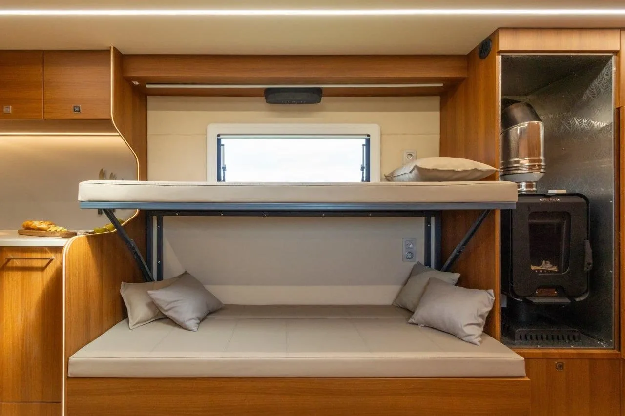 Премиальный автодом на базе КамАЗ-43118: роскошь для охотников и рыбаков