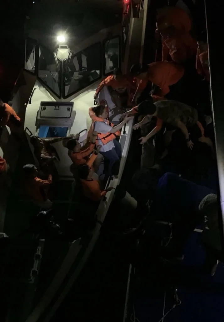 На юге Филиппин затонул паром с 342 пассажирами