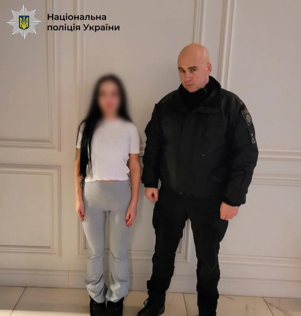 Трех киевлянок передали в СБУ за то, что они пели песни на русском языке