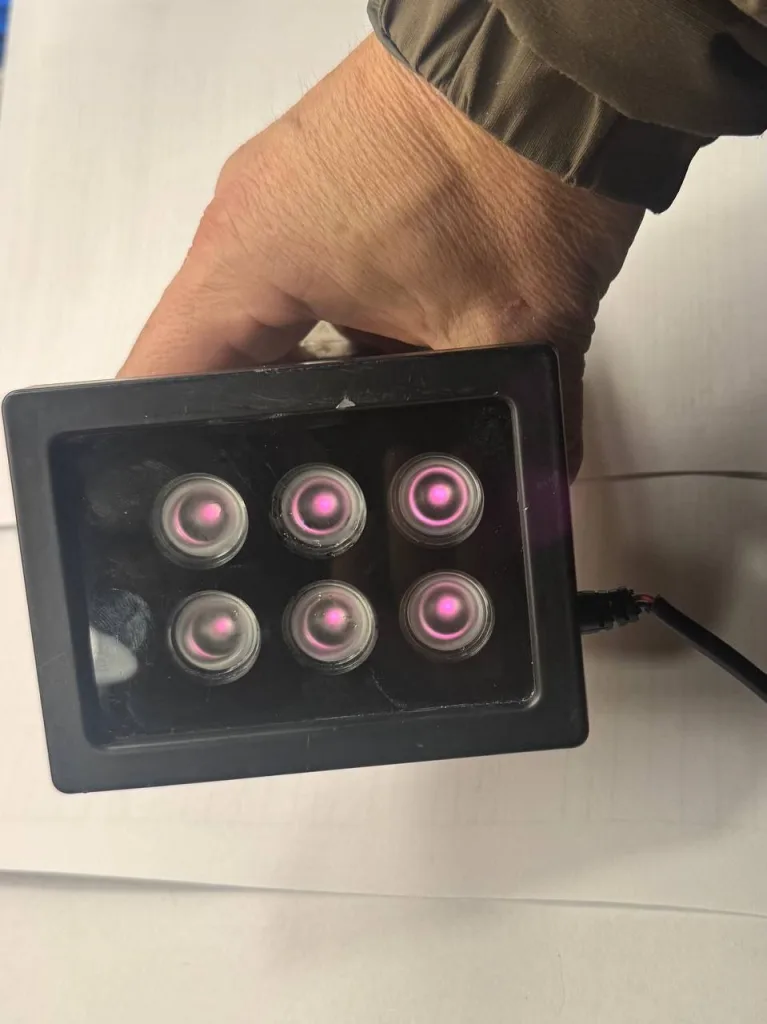 Хлопчики озадачены наличием ИК-прожекторов на наших дронах «Герань-2»