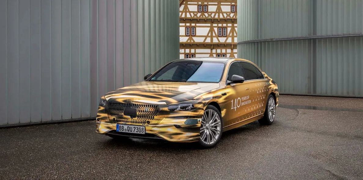 Mercedes-Benz готовит революционный S-Class с новым V8 и операционной системой MB.OS