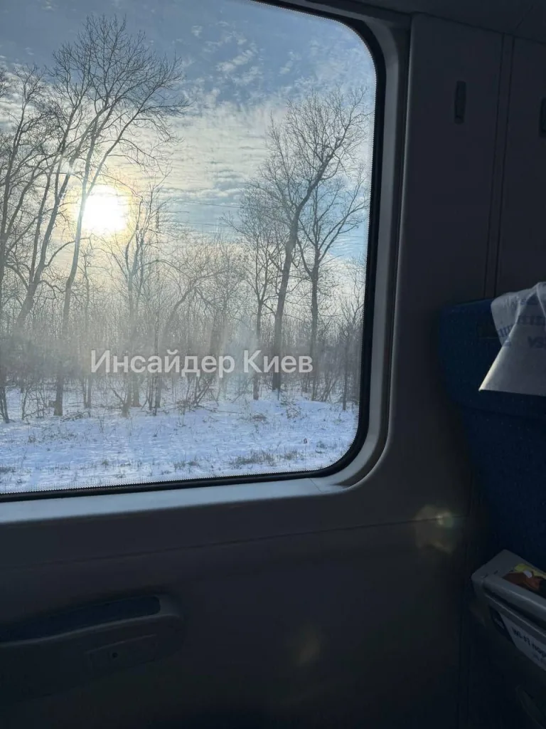 Киев парализован после ночных ударов: транспорт переполнен, метро работает с задержками