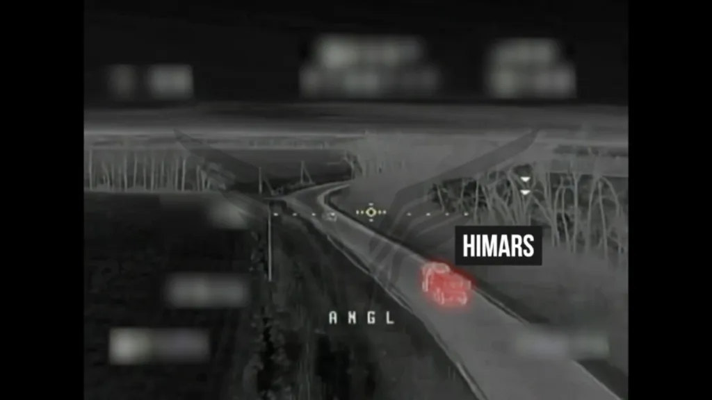 Удар FPV-дрона "Рубикона" по РСЗО HIMARS возле села Новобахметьево, недалеко от границы ДНР, Харьковской и Днепропетровской области