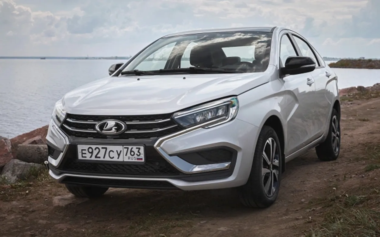 Lada Iskra: Зачем переплачивать за Vesta? Все плюсы и минусы нового хита