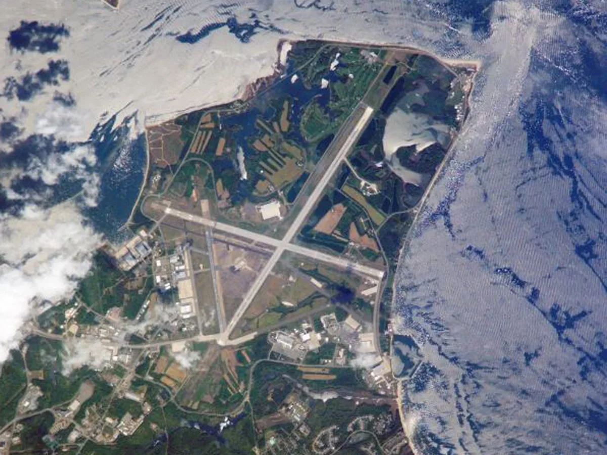 ВМС США хранят в секрете летающий аппарат: что это значит для нашей безопасности?0