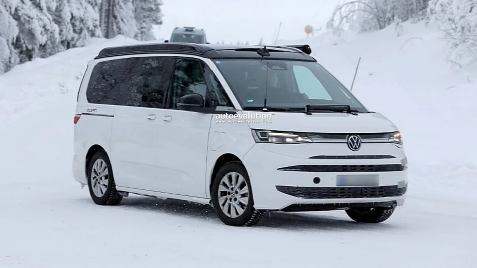 Volkswagen T7 California 2027: обновленный кемпер замечен на зимних тестах