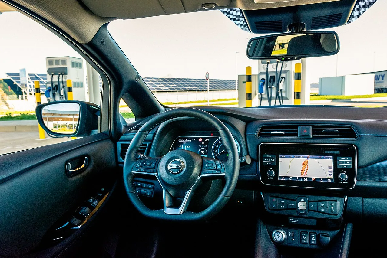 Nissan Leaf на вторичном рынке: плюсы и минусы популярного электрокара