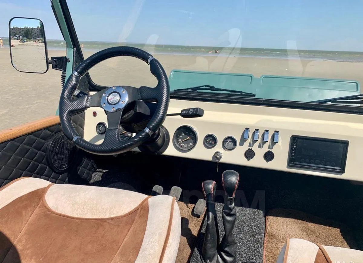 Единственный в России ЛуАЗ-амфибия 1988 года выставлен на продажу в Таганроге