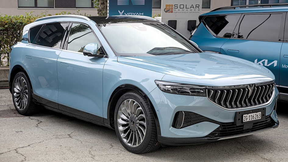 Voyah Free: новый гибридный кроссовер из Китая с запасом хода более 800 км