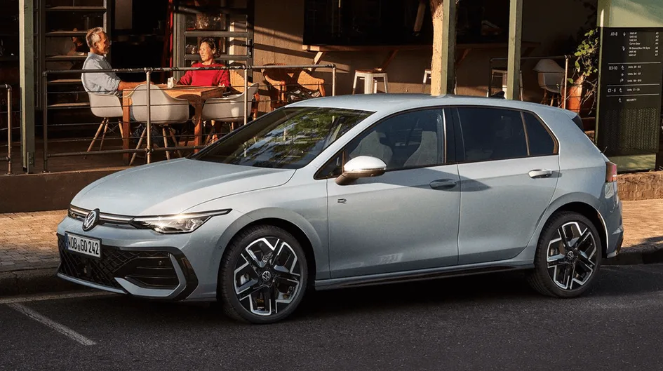 Volkswagen Golf 8 после обновления: новый взгляд на привычный хэтчбек