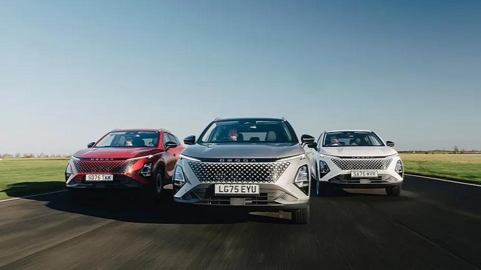 Omoda выводит на рынок Великобритании свой первый полноценный гибрид Omoda 5 SHS-H