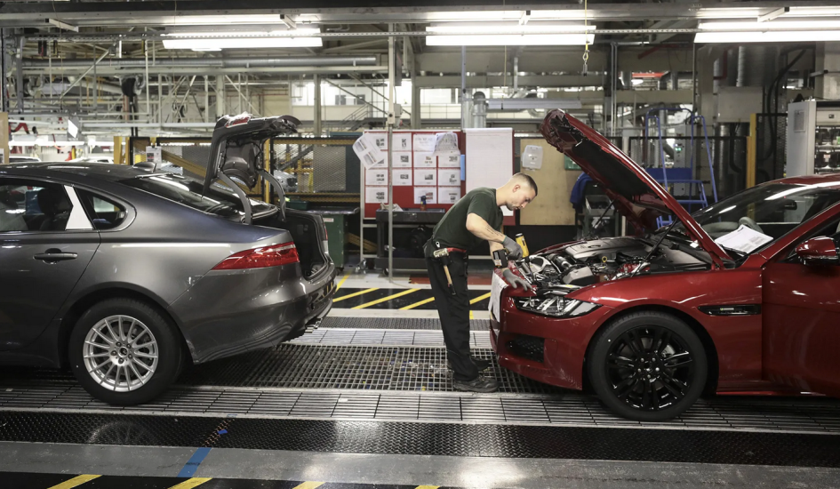 Автопром Великобритании пережил исторический спад: производство на минимуме за 70 лет
