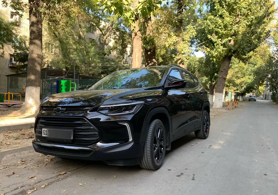 Chevrolet захватил рынок Узбекистана: почему продажи Tracker Redline только растут