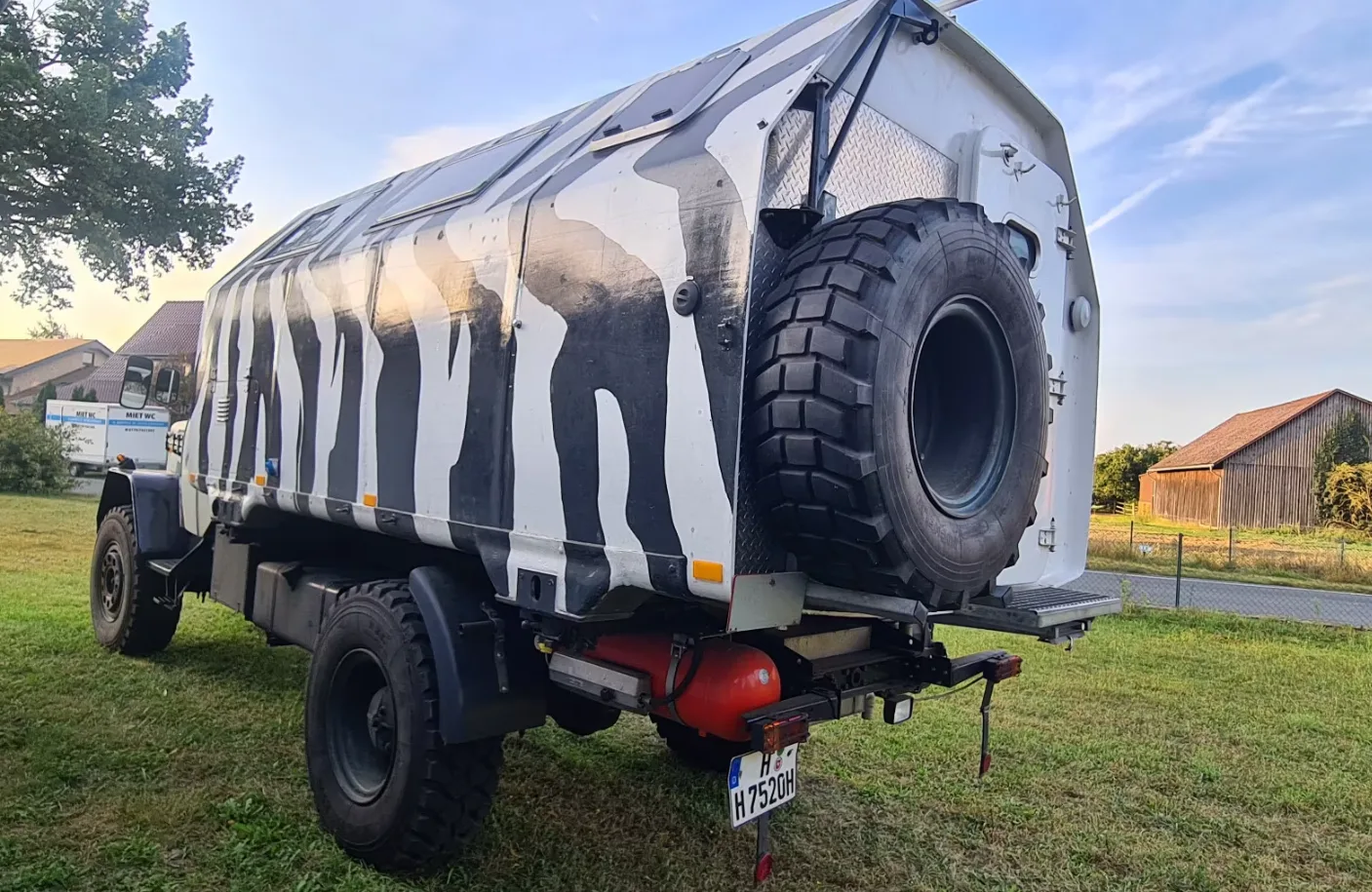 Немецкий ветеран 1968 года превратился в автодом за 3,3 млн рублей