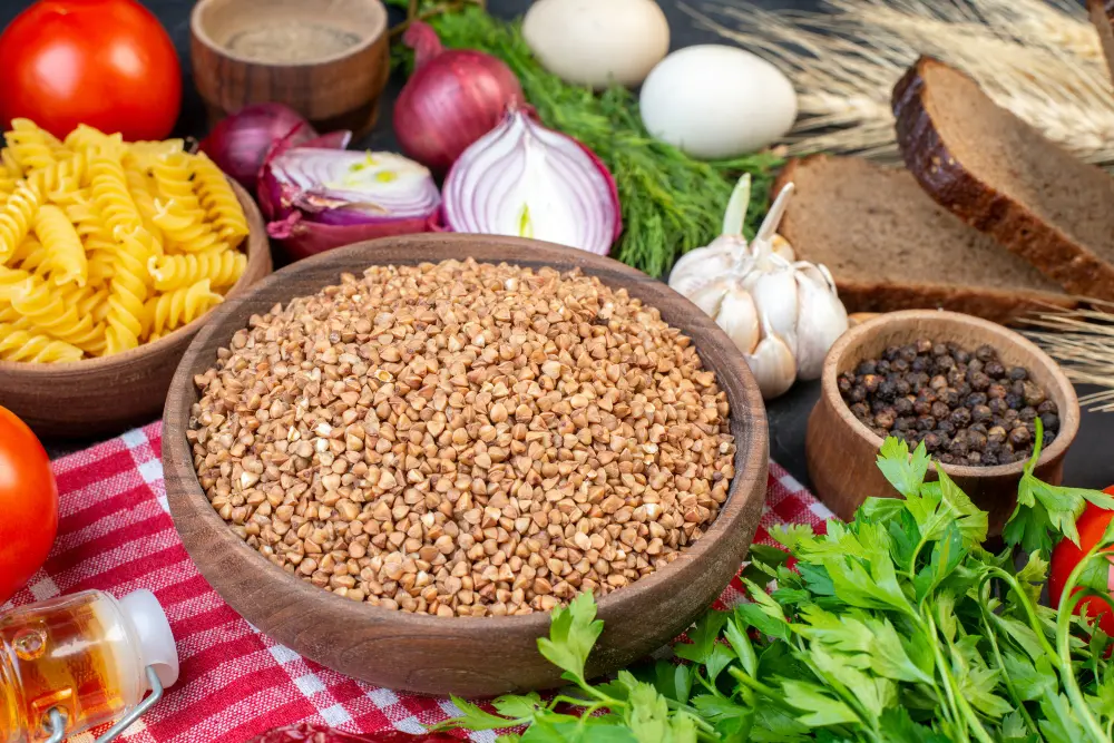 Готовлю гречку по советским традициям: использую рецепт из старой поваренной книги — в итоге получается воздушная и рассыпчатая