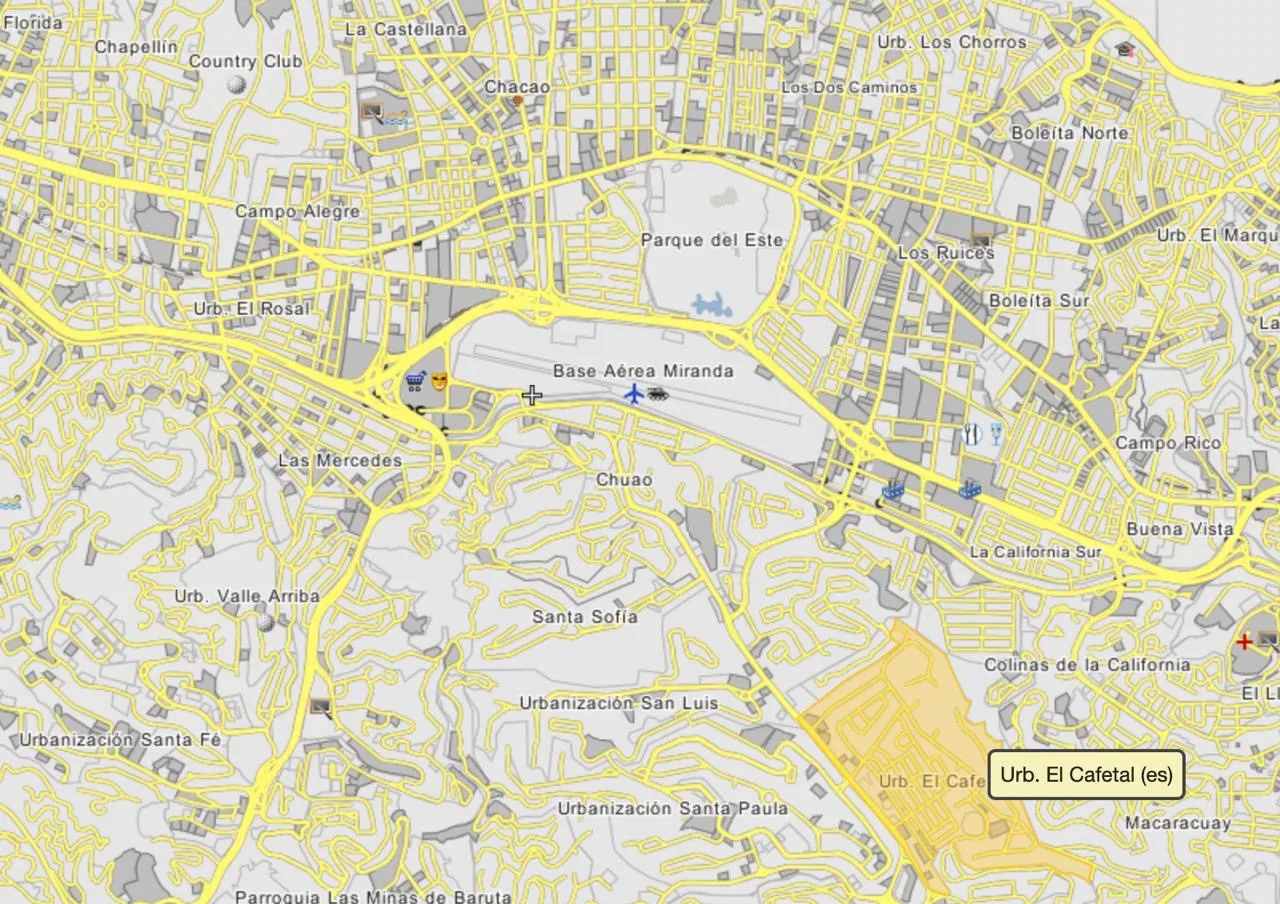 Интересно, что в самом центре Каракаса есть свой Гостомель — военная база La Carlota, по которой удар наносился одним из первых