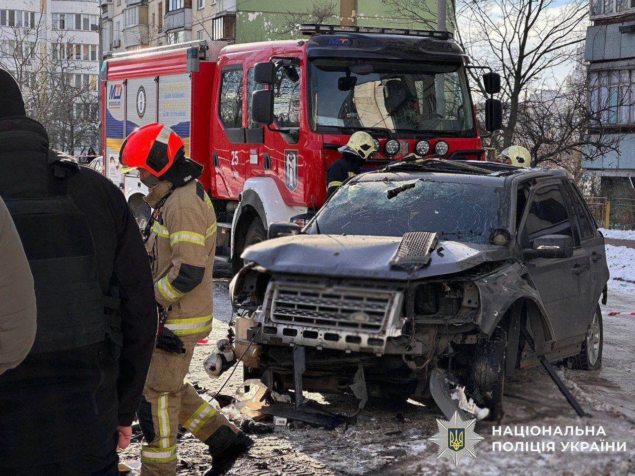 СБУ заявляет о задержании девушки, установившей СВУ под автомобиль с военнослужащим Национальной гвардии в Оболонском районе Киева, которое было подорвано вчера утром