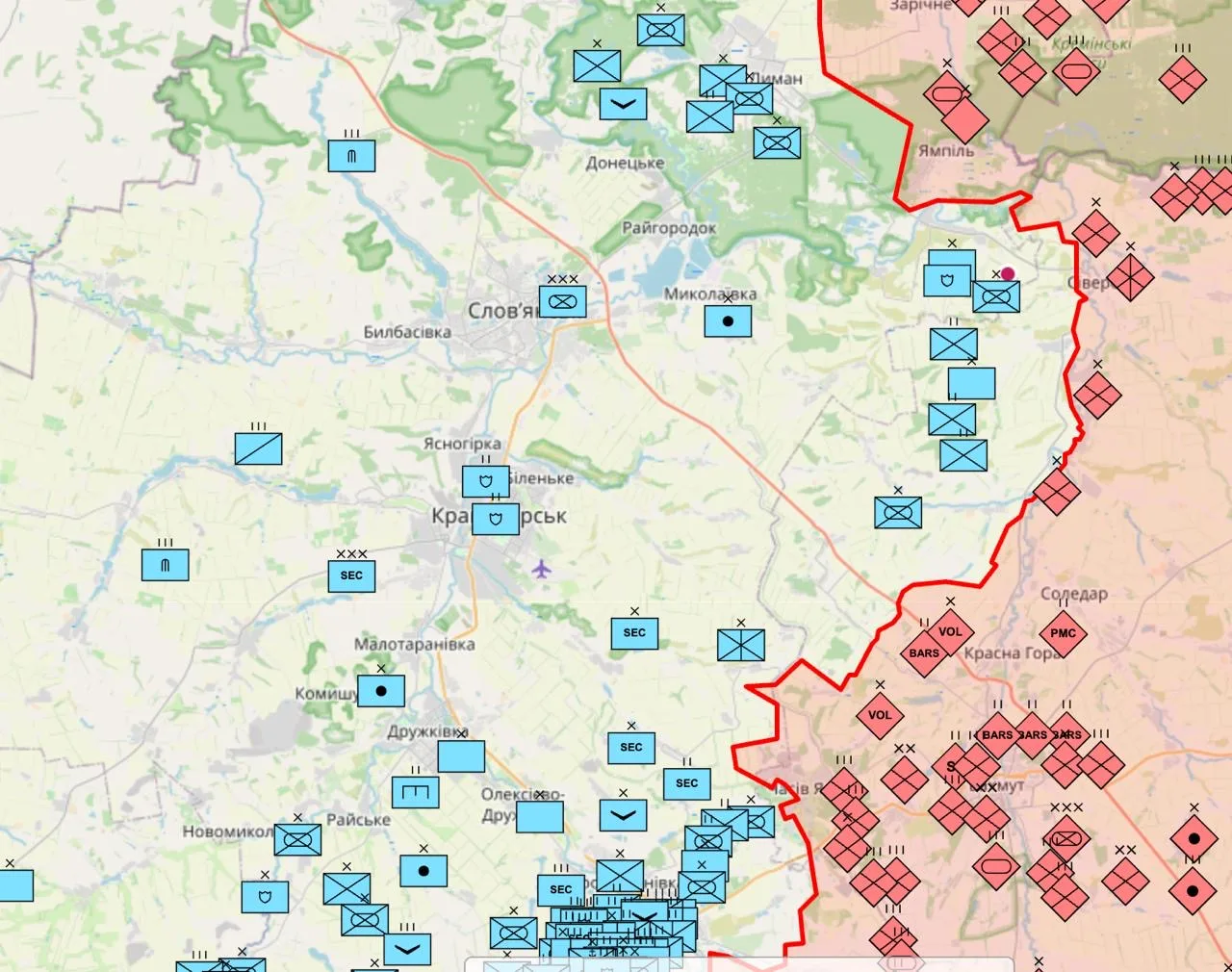 Некоторые зарубежные аналитики указывают, что для удержания Славянска и Краматорска главкому ВСУ Сырскому придётся не столько наращивать новые силы, сколько думать, как перераспределить уже имеющиеся