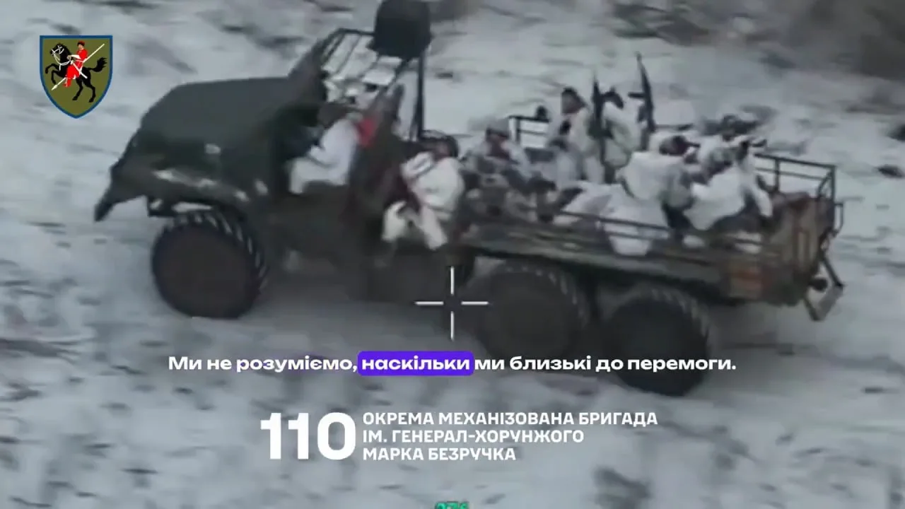 Очередной пример использования ВС РФ штурмового багги-пикап "Урала" с открытым верхом для доставки пехоты к украинским позициям в районе села Доброполье на Запорожском направлении