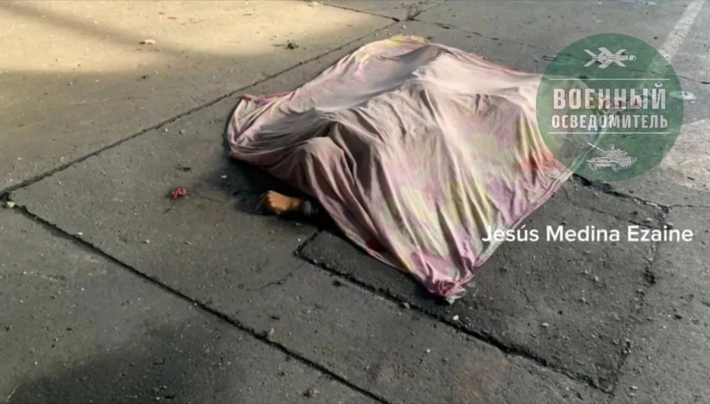 Последствия авиаударов ВВС США по пункту постоянной дислокации механизированного батальона «Аяла» в Фуэрте-Тиуна к югу от Каракаса