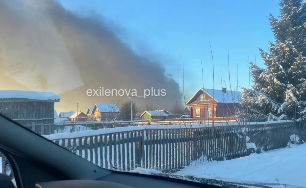 Противник заявляет об ударе дронов-камикадзе по 100-у арсеналу ГРАУ возле города Нея в Костромской области