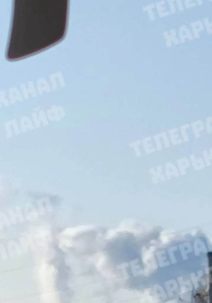 Сообщается о прилетах нескольких ракет по объекту инфраструктуры в Индустриальном районе Харькова