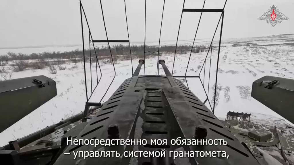 БМПТ «Терминатор» группировки войск «Центр», обзаведшаяся массивным антидроновым скворечником